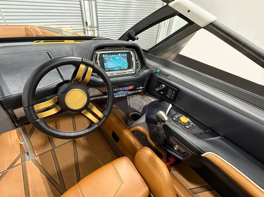2016 Nautique G25, photo 14 of 17